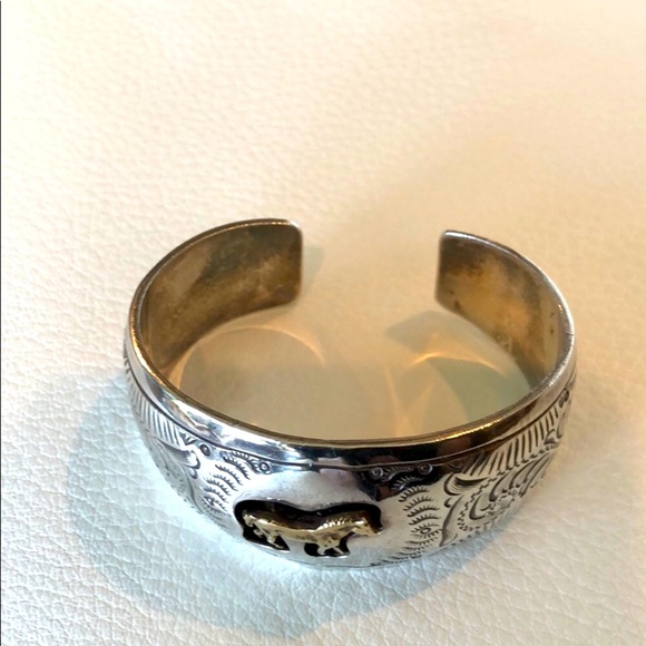 VINTAGE STERLING CUFF BRACELET - Picture 3 of 5